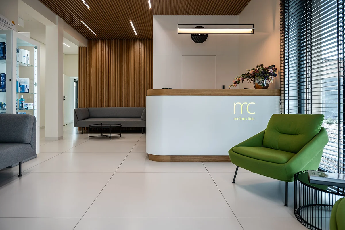 Melon Clinic — centrum implantologii — SMUS design