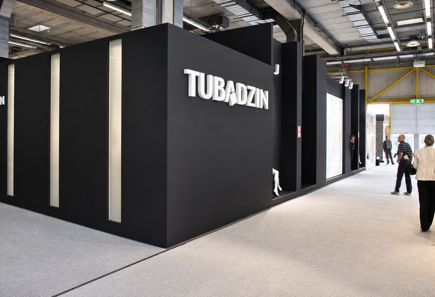 Wnętrze usługowe — realizacja SMUS design